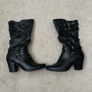 White Mountain Black Buckled Heeled Boots